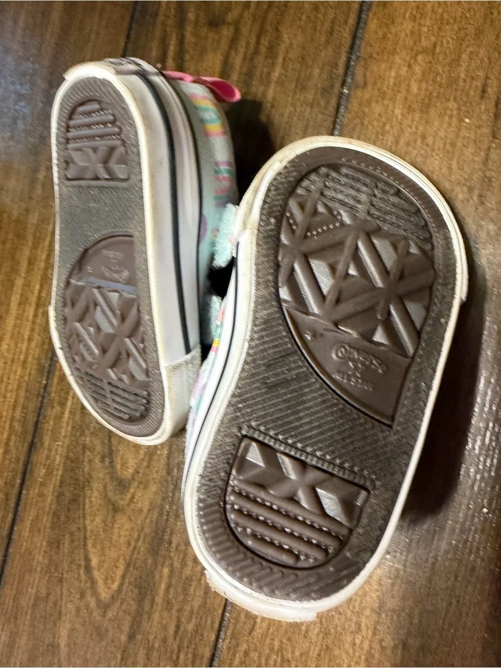 Converse Kids Mint Rainbow Velcro Sneakers sz2